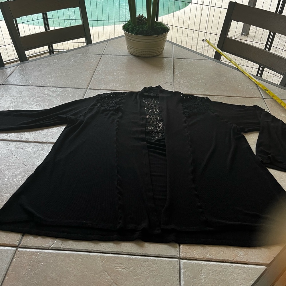 Cable & Gauge Black Lace Knitwear